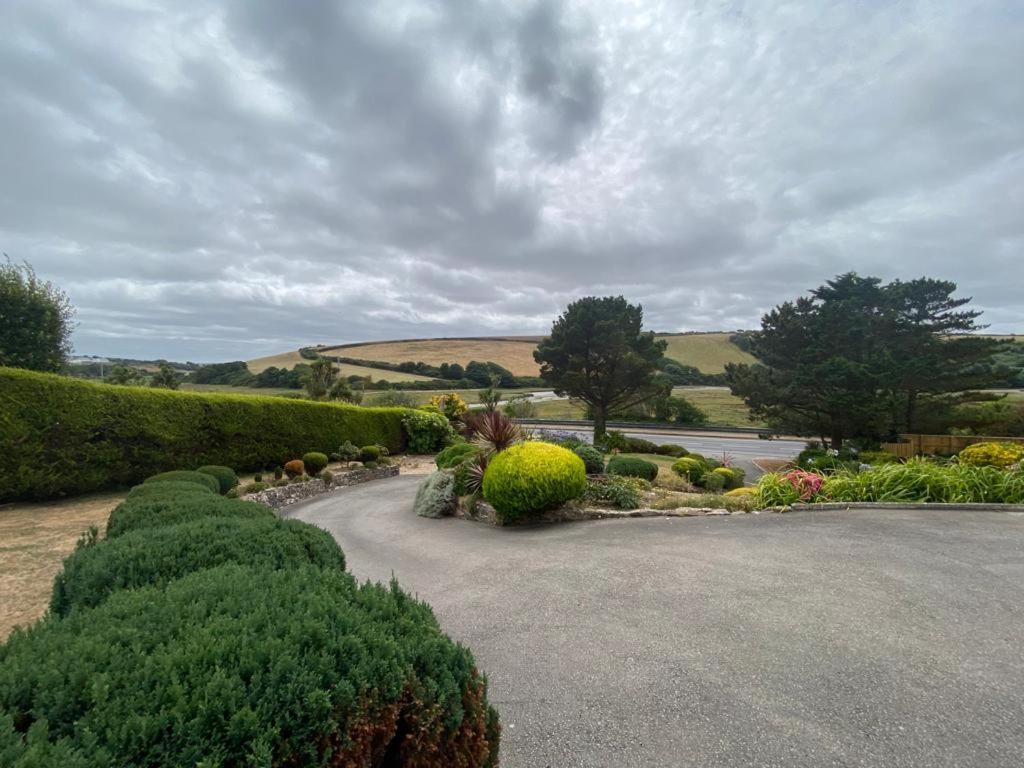 2 Chatsworth Riverscape Apartments - Peaceful Apartment In Great Location With Free Parking Overlooking The Gannel Just A Short Walk From Newquays Incredible Beaches And Local Amenities New Quay Extérieur photo