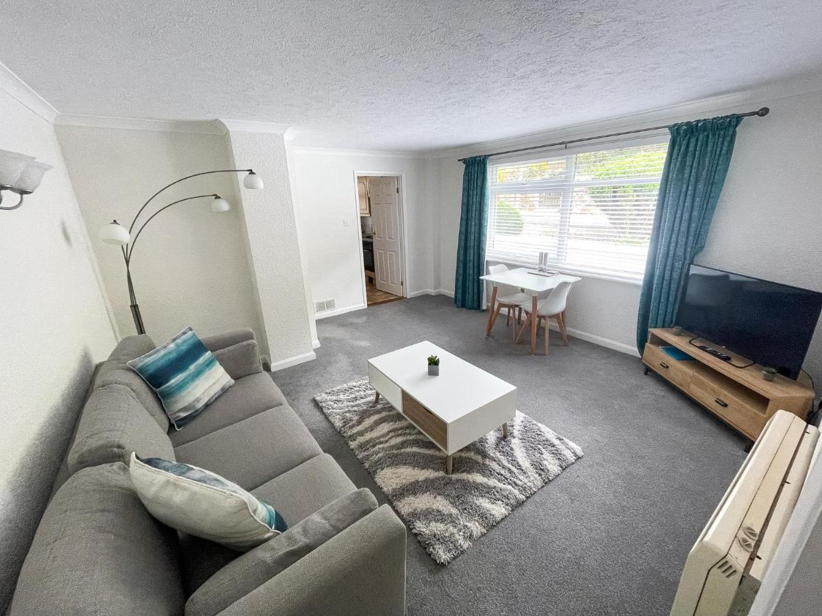 2 Chatsworth Riverscape Apartments - Peaceful Apartment In Great Location With Free Parking Overlooking The Gannel Just A Short Walk From Newquays Incredible Beaches And Local Amenities New Quay Extérieur photo